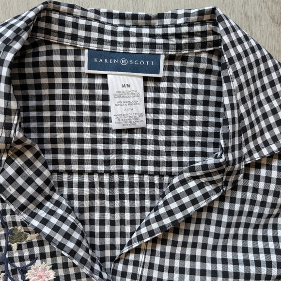 NWT Karen Scott Floral Embroidered Gingham Black&White Shirt Size M - Picture 10 of 13